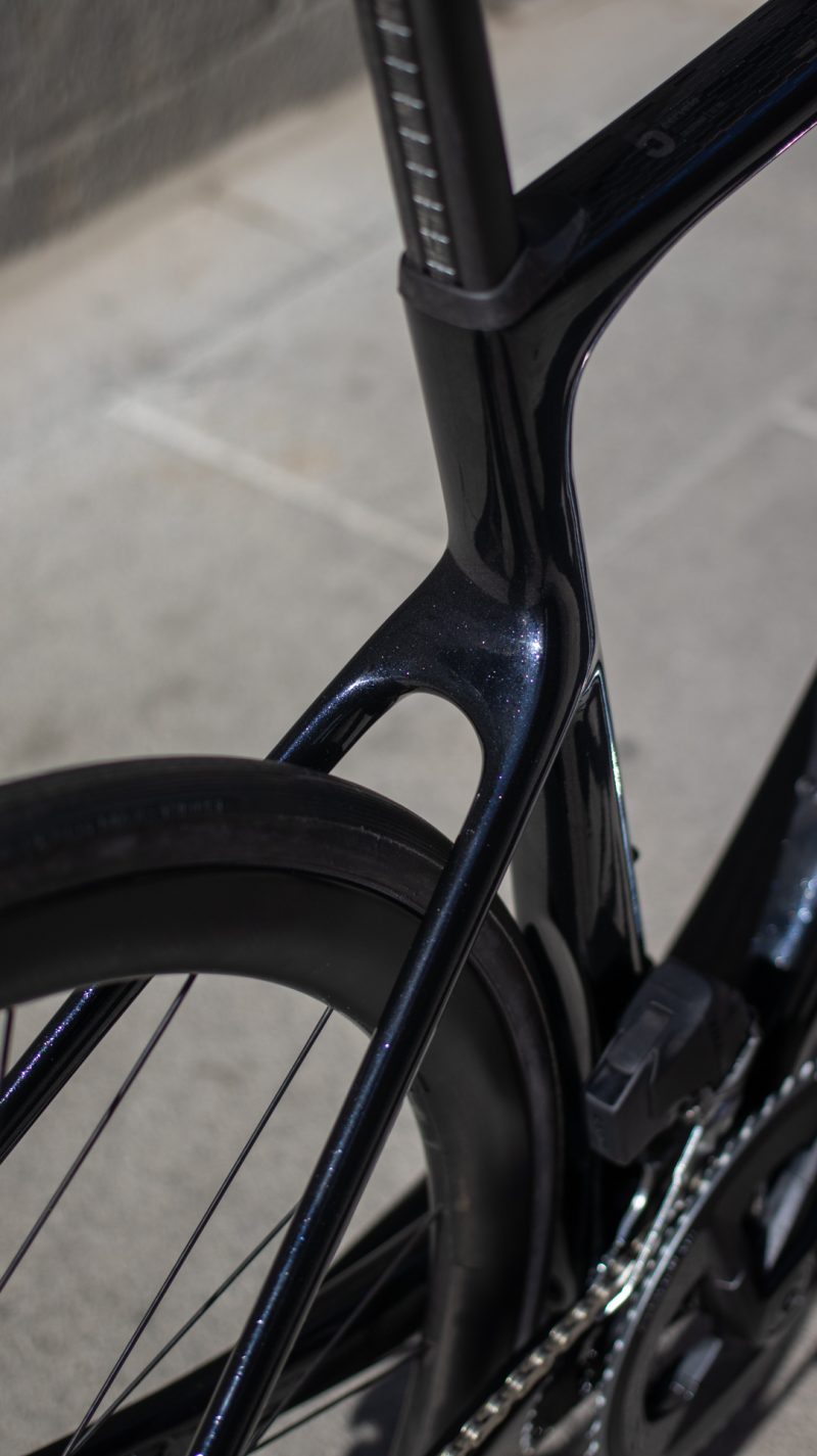 Bicicleta Cervélo Caledonia 5 Rival Etap AXS (Ruedas Dtswiss PRC 1450 Carbono)