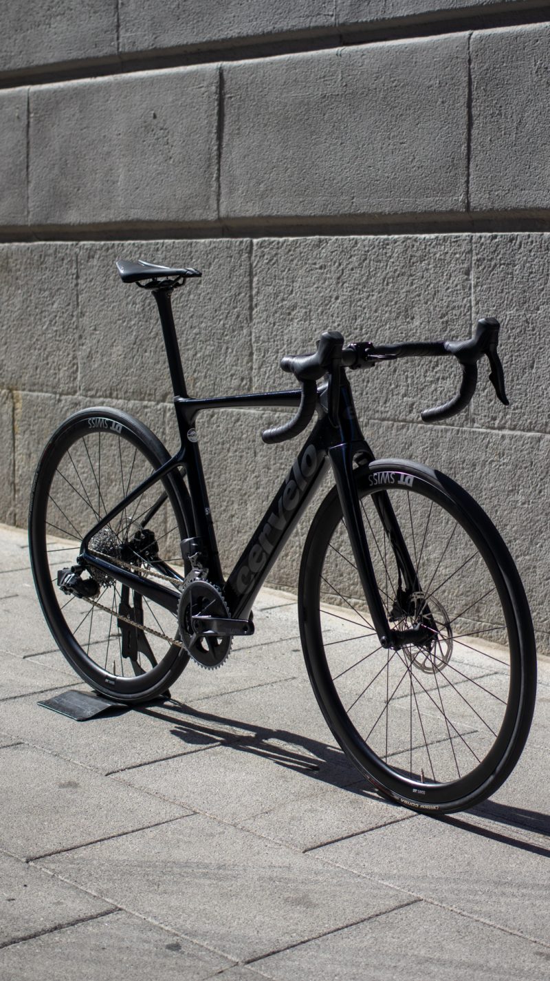 Bicicleta Cervélo Caledonia 5 Rival Etap AXS (Ruedas Dtswiss PRC 1450 Carbono)