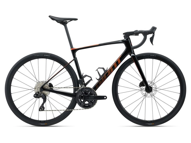 Bicicleta Giant Defy Advanced 1 105 DI2 12V 2024