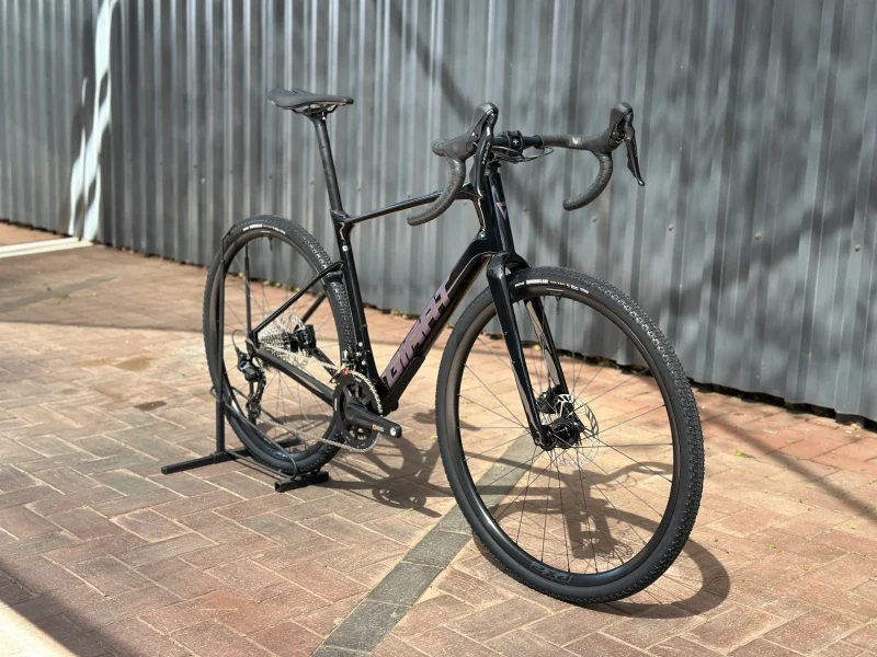 Giant Revolt Advanced 2 Shimano GRX 2x12 2025
