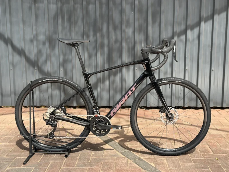 Giant Revolt Advanced 2 Shimano GRX 2x12 2025