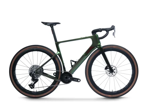 Bike---Racemax-2--smeraldo-1170-HDR-Modifica_bb6a4298-8b40-498c-b801-a04f2ae2209e.jpg